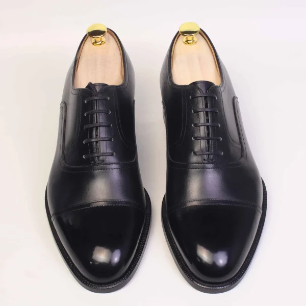 Black toe cap Oxford - Image 4