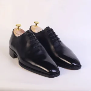 Black Wholecut Oxfords